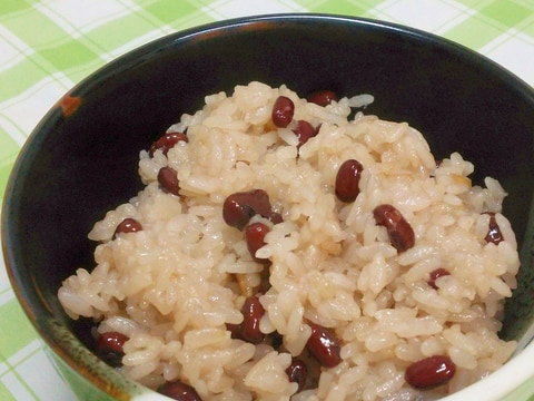 青森の味　炊飯器で簡単♪あずきの缶詰で甘い赤飯